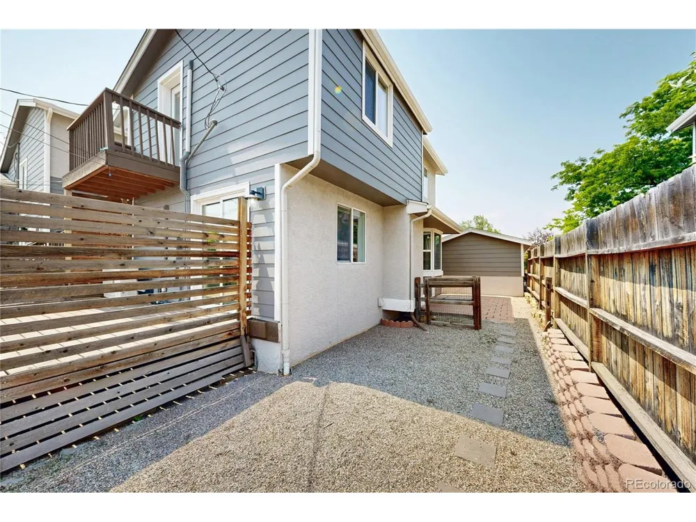 1616 Secrest Street Golden, CO 80401