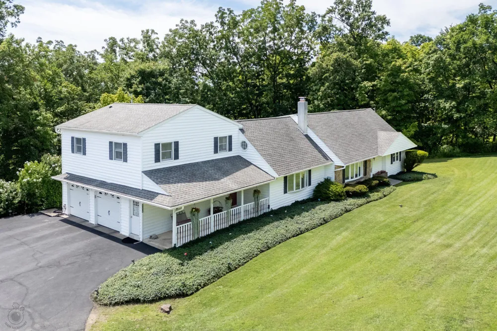 630 WILSON LANE Sellersville, PA 18960