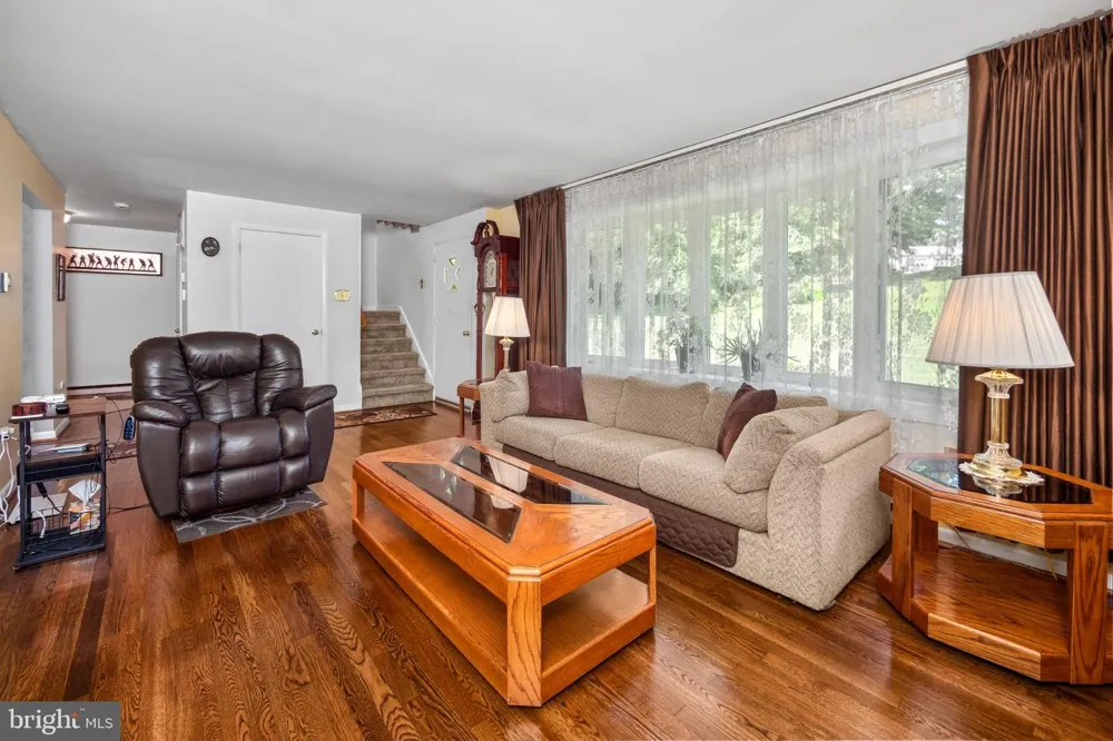 630 WILSON LANE Sellersville, PA 18960