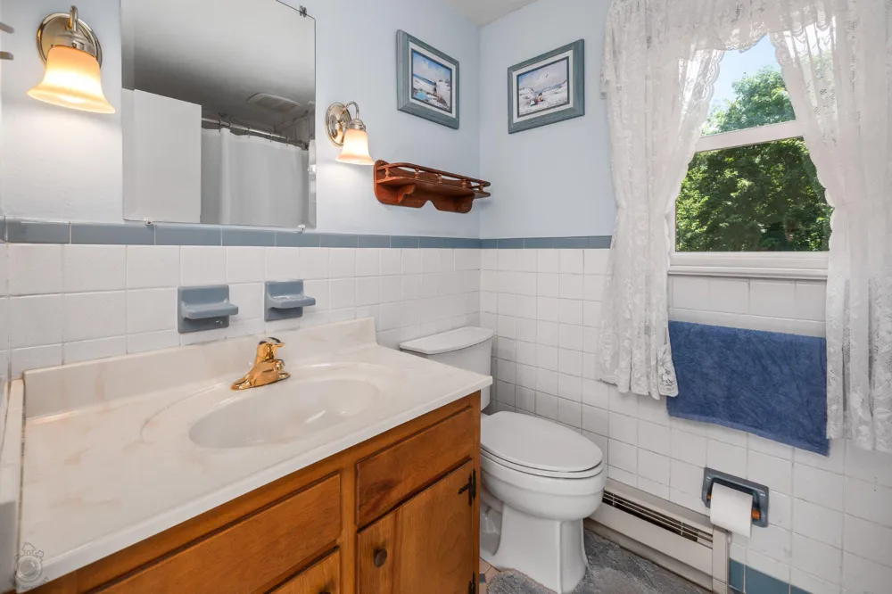 630 WILSON LANE Sellersville, PA 18960