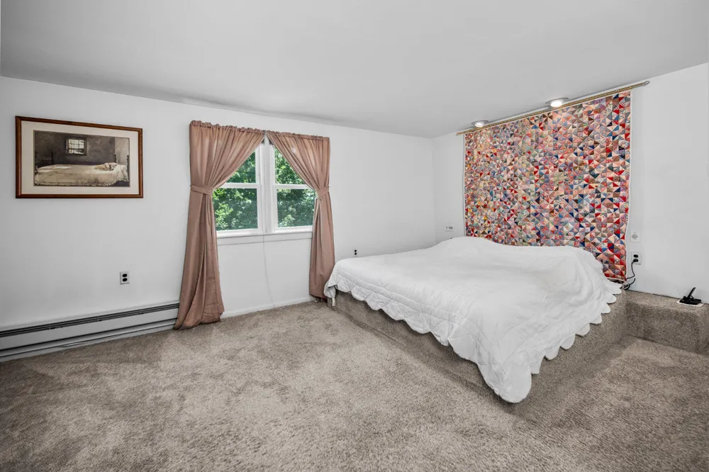 630 WILSON LANE Sellersville, PA 18960