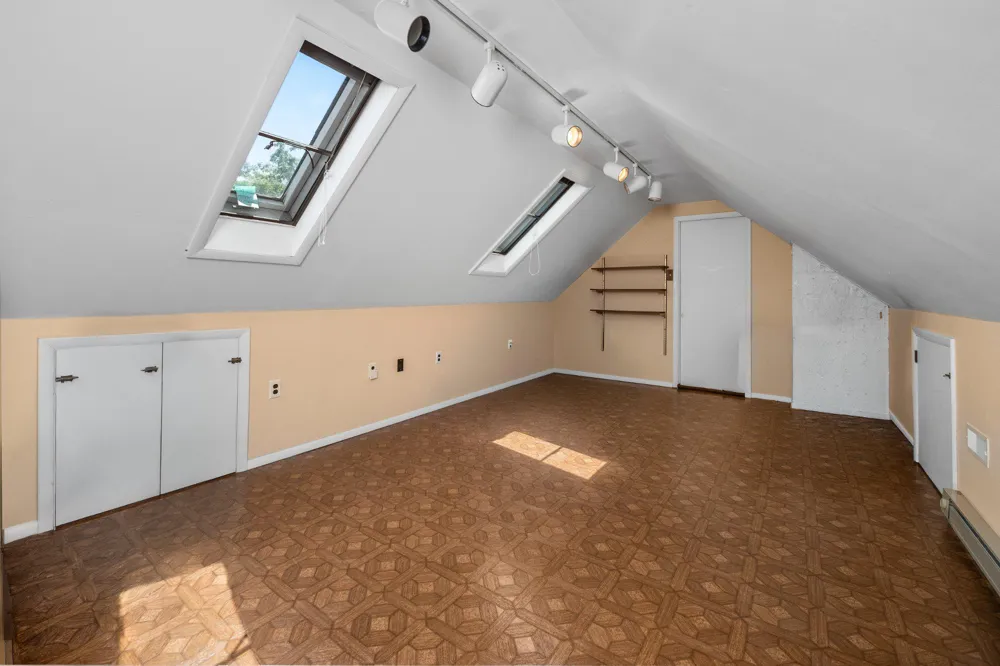630 WILSON LANE Sellersville, PA 18960