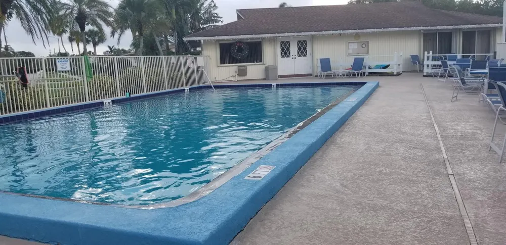 182 SIMS CREEK LANE Jupiter, FL 33458