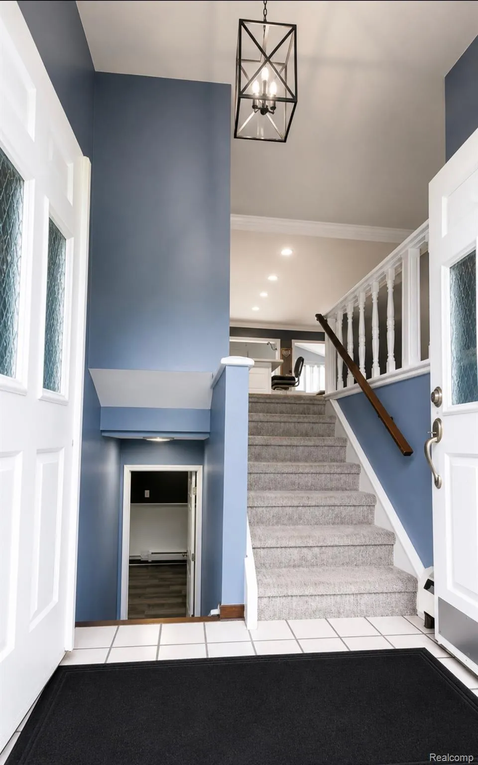 38185 Willowmere Street Harrison Charter Township, MI 48045