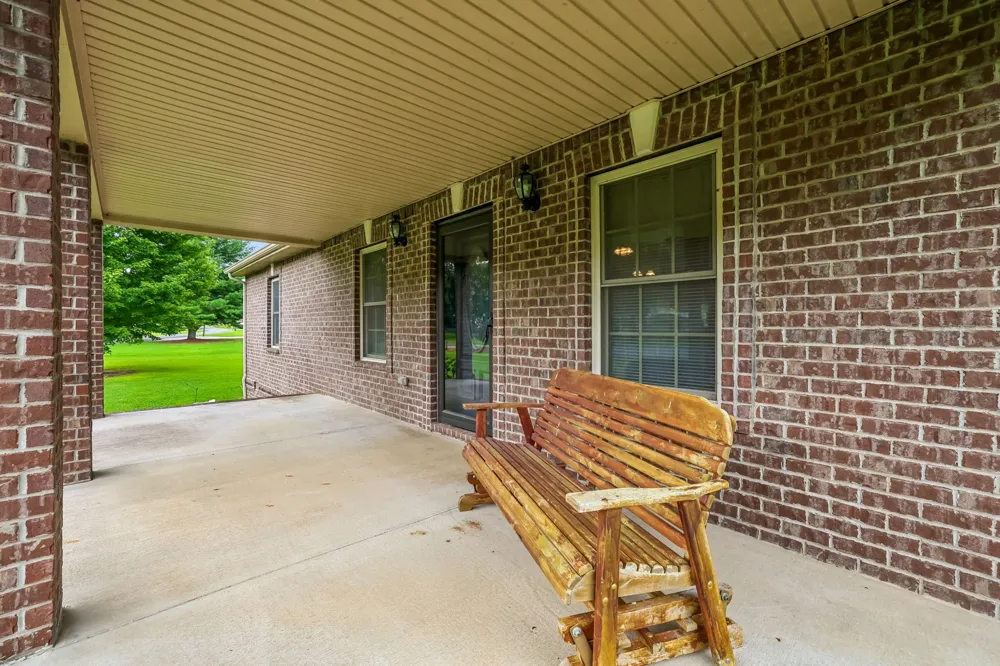 4012 Payne Cove Rd Pelham, TN 37366
