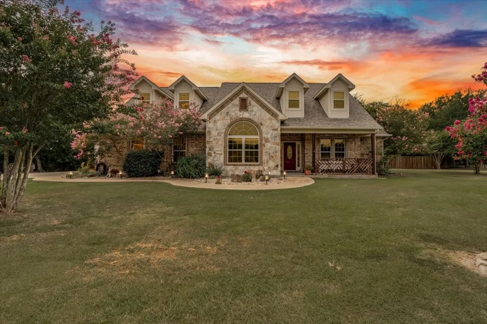 4012 Chelsea Way Caddo Mills, TX 75135