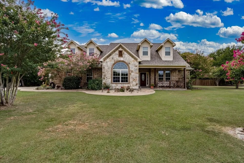 4012 Chelsea Way Caddo Mills, TX 75135