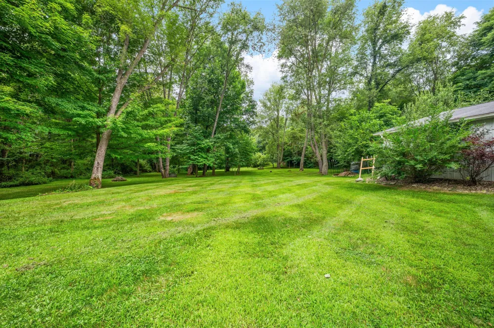 55704 Penn Road Cassopolis, MI 49031