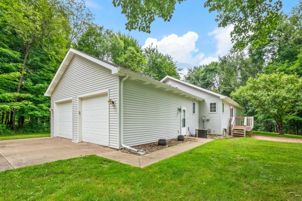 55704 Penn Road Cassopolis, MI 49031