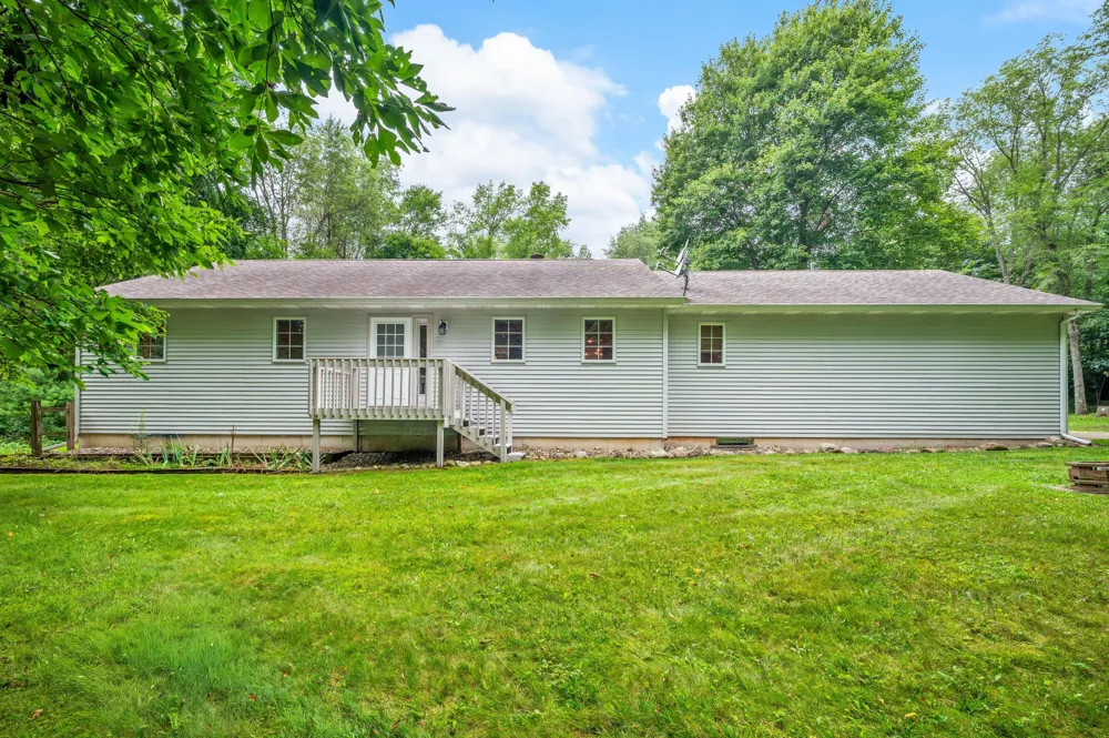 55704 Penn Road Cassopolis, MI 49031