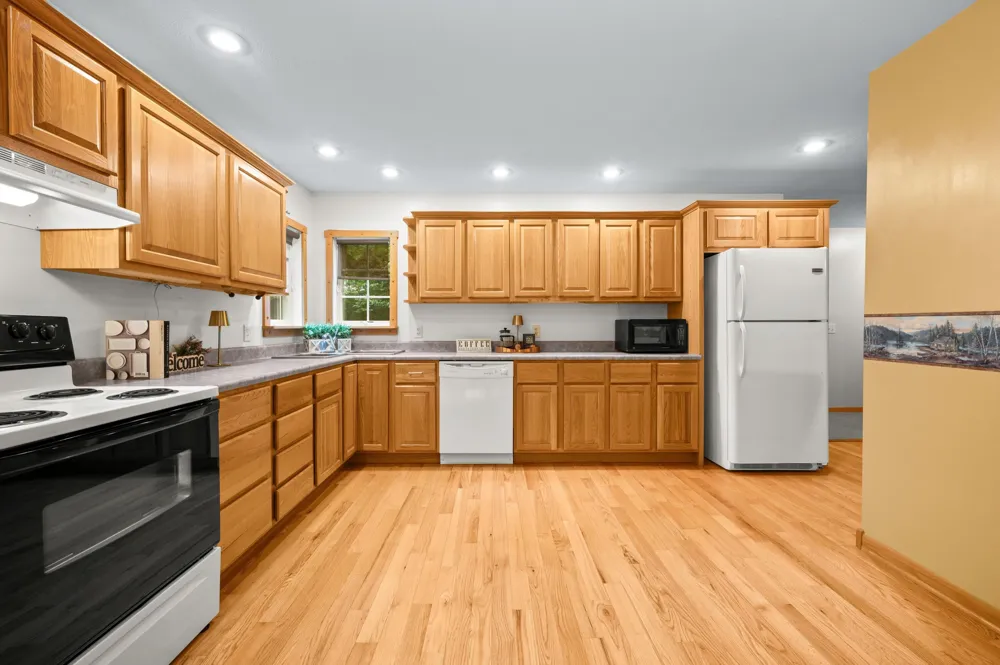 55704 Penn Road Cassopolis, MI 49031