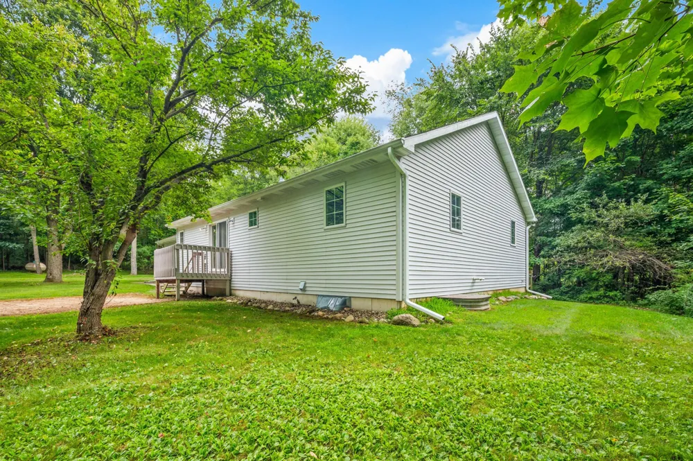 55704 Penn Road Cassopolis, MI 49031