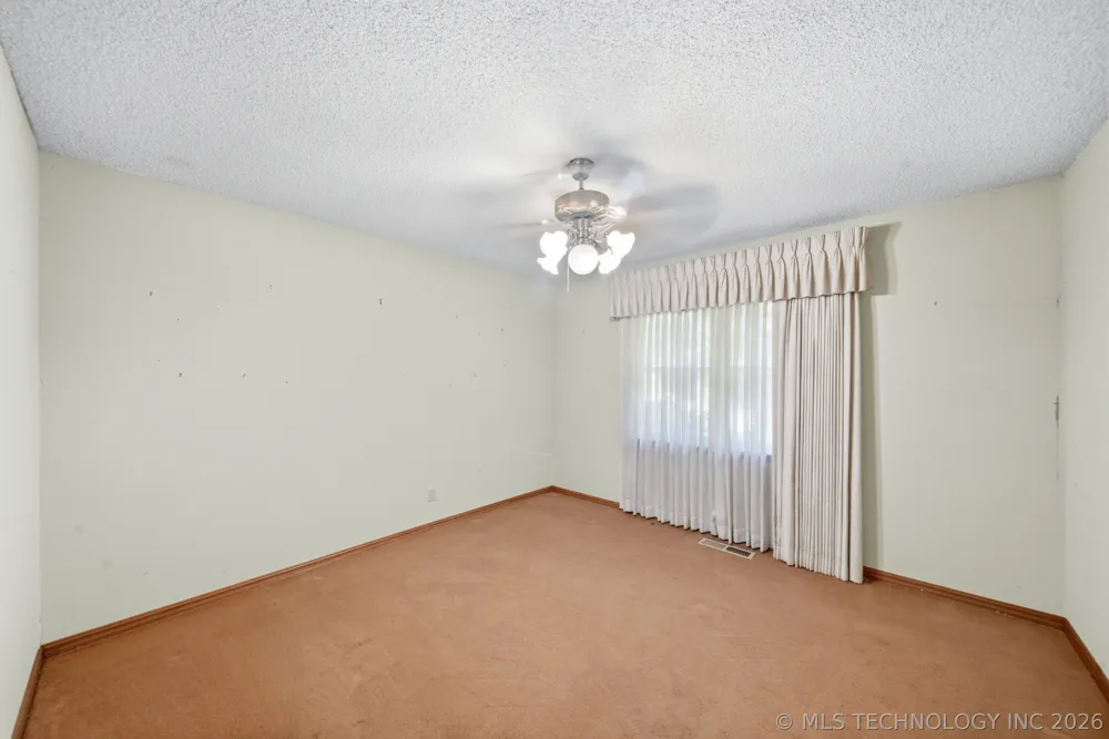 3620 Lakeside Drive Sapulpa, OK 74066