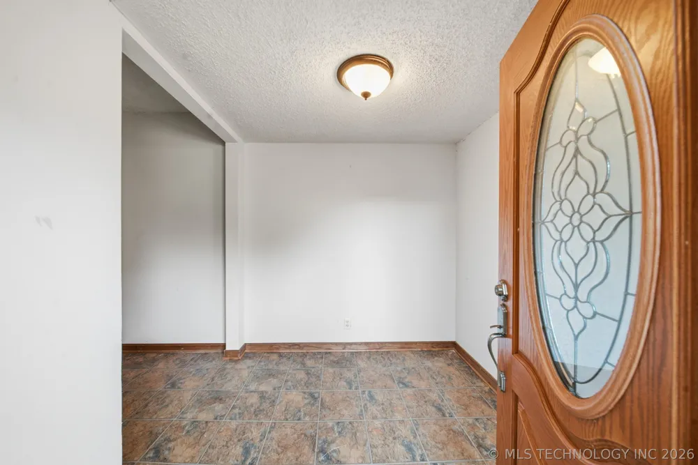 3620 Lakeside Drive Sapulpa, OK 74066