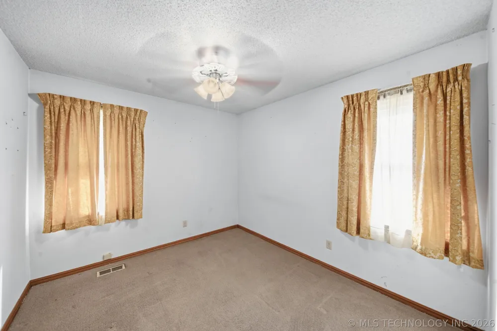 3620 Lakeside Drive Sapulpa, OK 74066