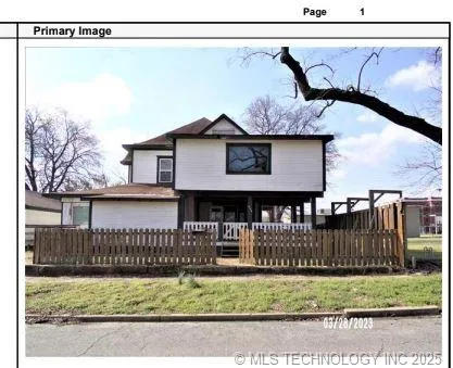 408 E 7th Street