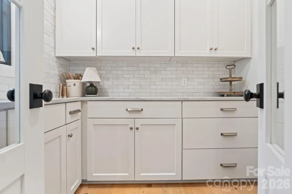 2905 McNeely Farms Drive Waxhaw, NC 28173