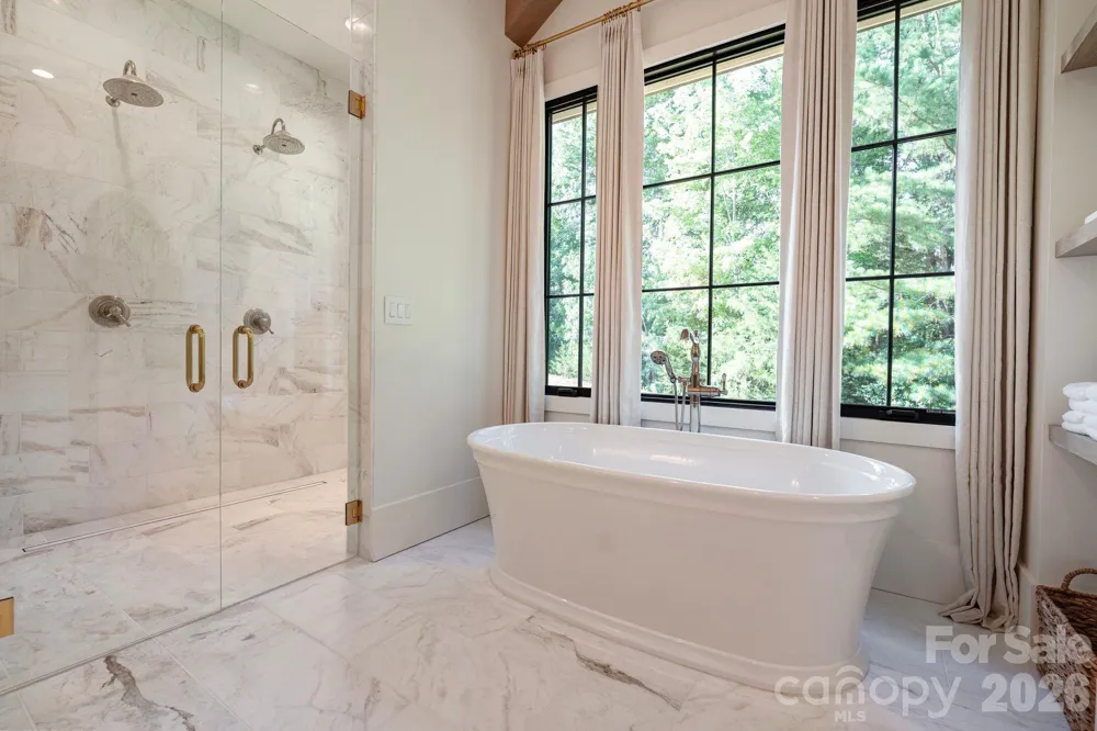 2905 McNeely Farms Drive Waxhaw, NC 28173
