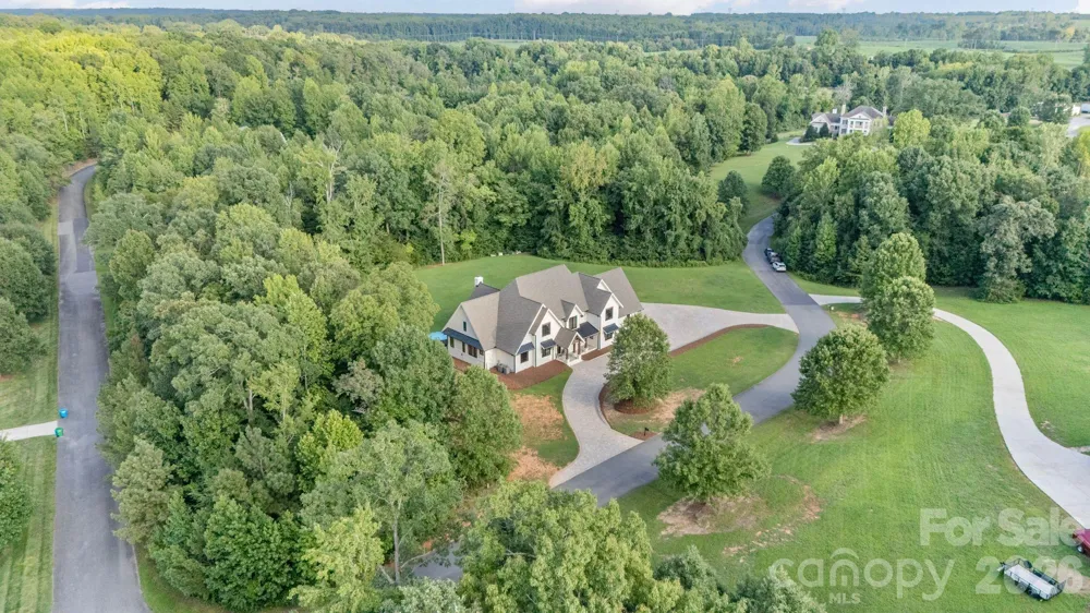2905 McNeely Farms Drive Waxhaw, NC 28173