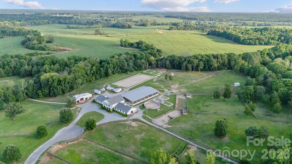 2905 McNeely Farms Drive Waxhaw, NC 28173