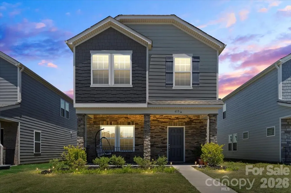 613 Cedar Knoll Circle Pineville, NC 28134