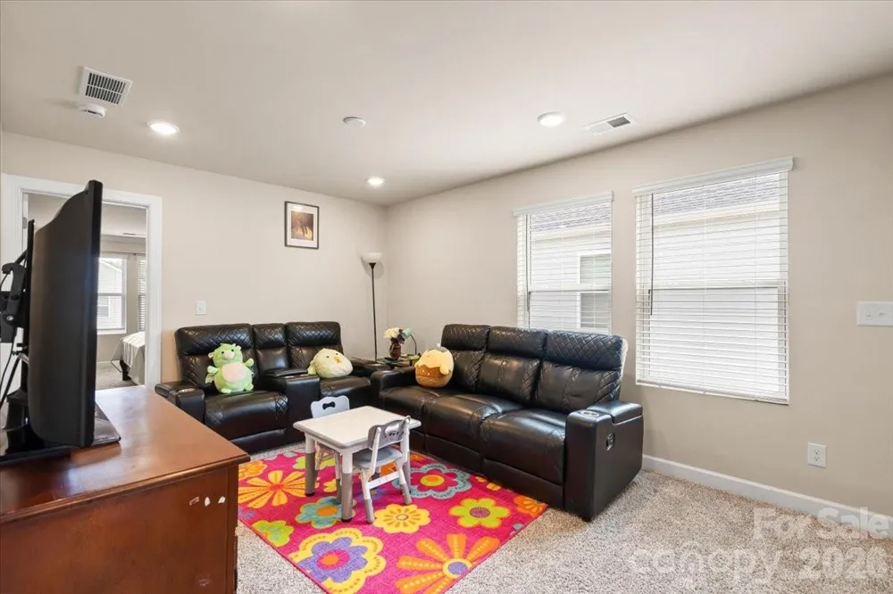 613 Cedar Knoll Circle Pineville, NC 28134