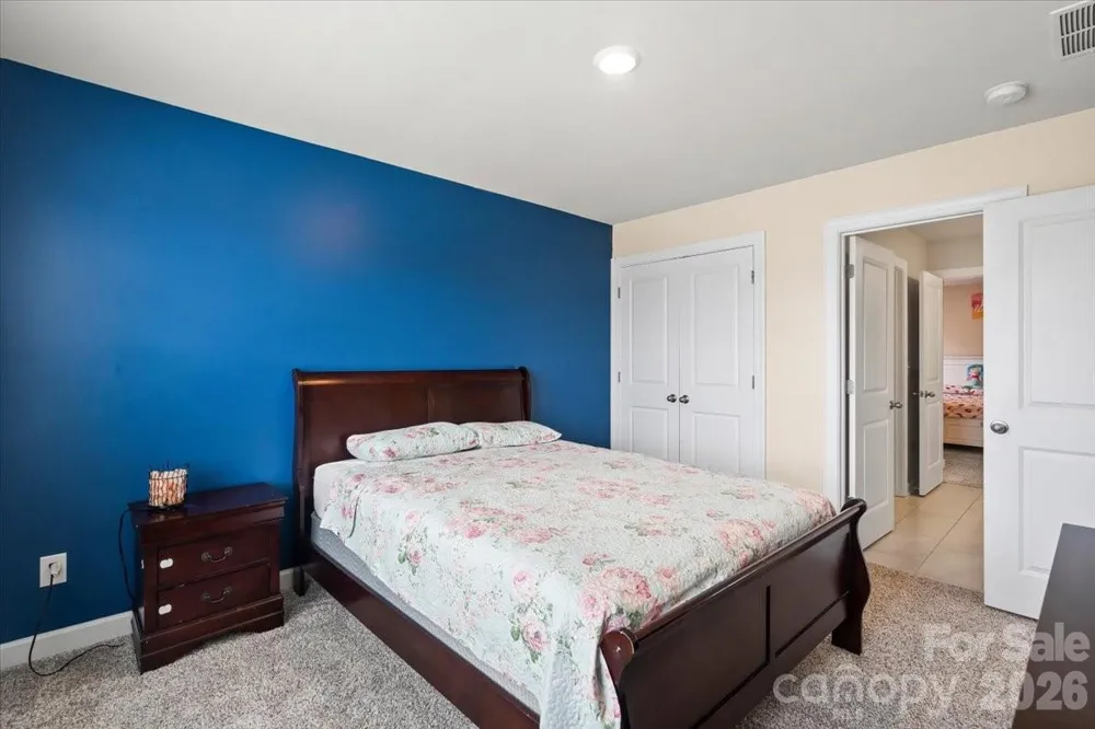 613 Cedar Knoll Circle Pineville, NC 28134
