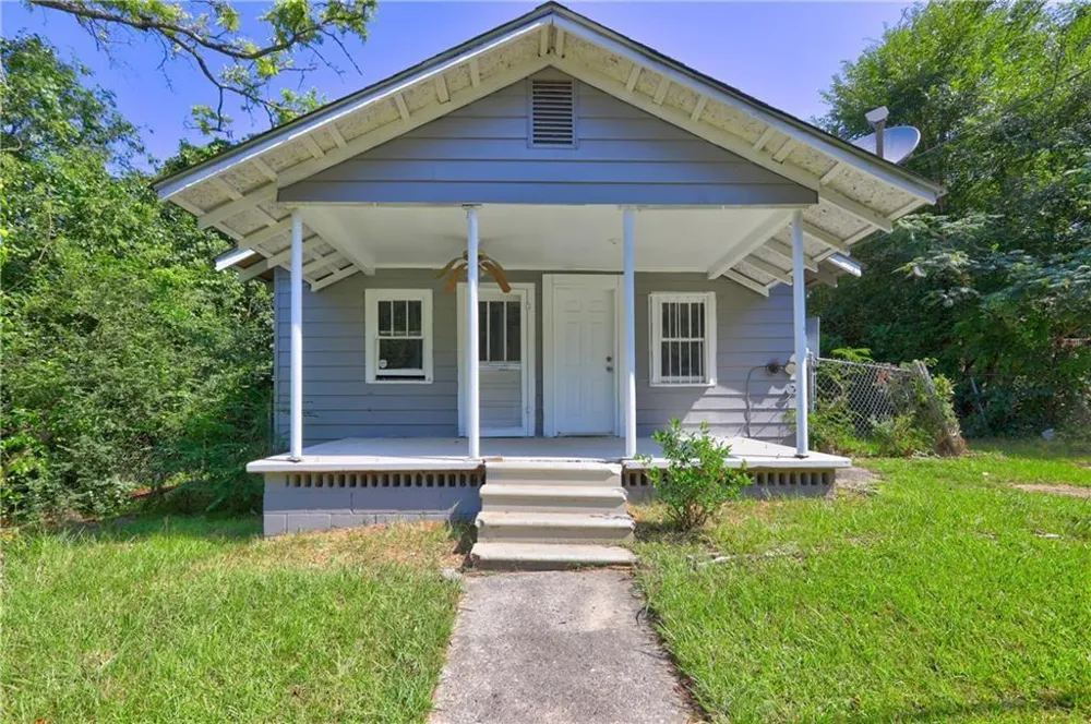 120 Caraker Avenue Milledgeville, GA 31061
