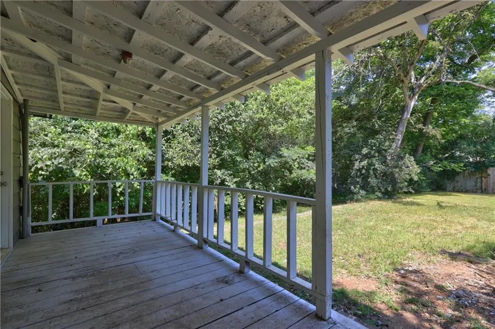 120 Caraker Avenue Milledgeville, GA 31061