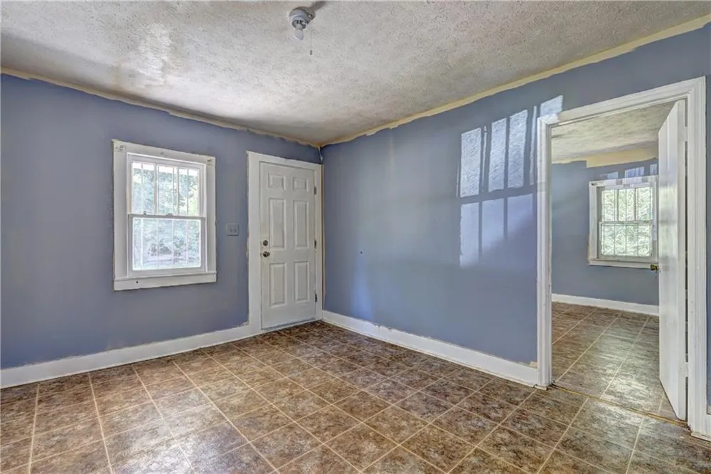 120 Caraker Avenue Milledgeville, GA 31061
