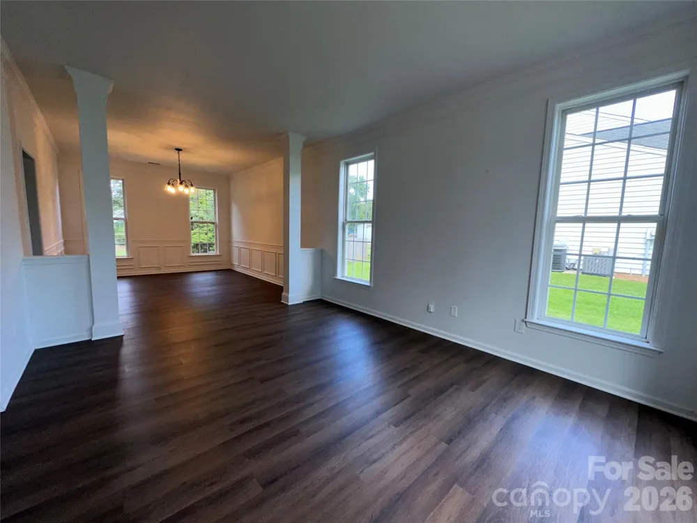 5867 Crimson Oak Court Harrisburg, NC 28075