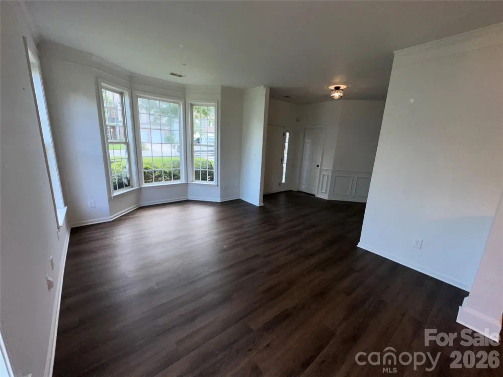 5867 Crimson Oak Court Harrisburg, NC 28075