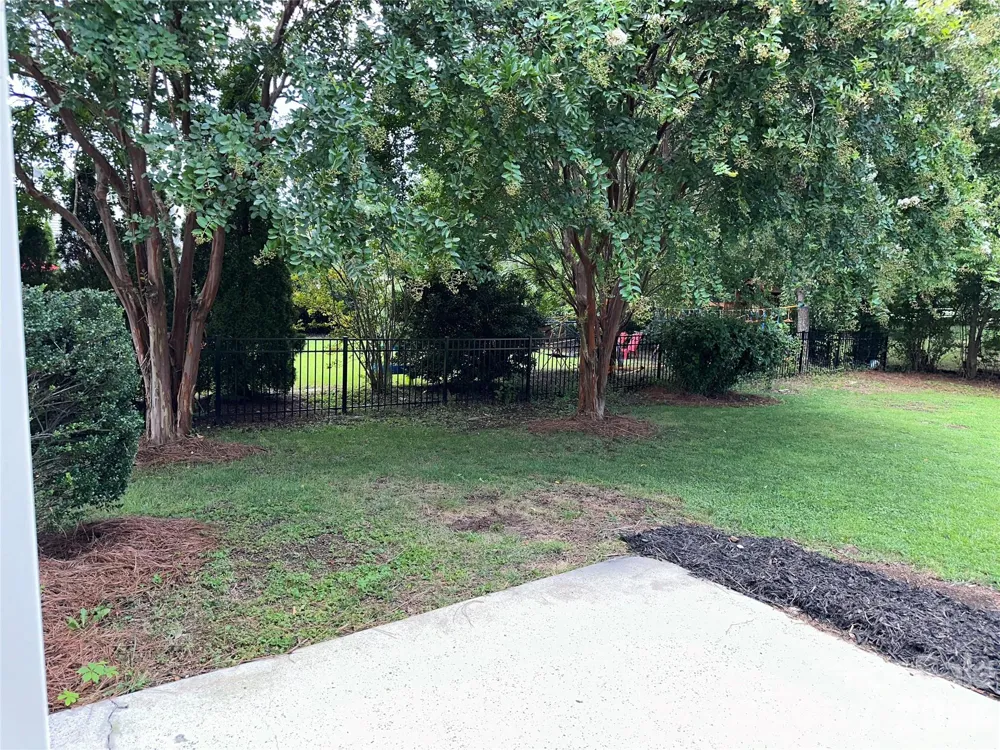 5867 Crimson Oak Court Harrisburg, NC 28075