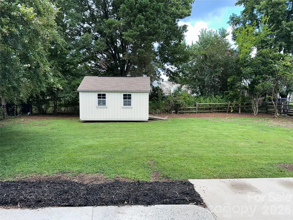 5867 Crimson Oak Court Harrisburg, NC 28075