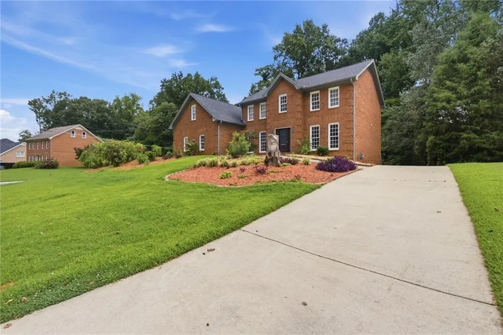 24 Planters Drive SW Lilburn, GA 30047