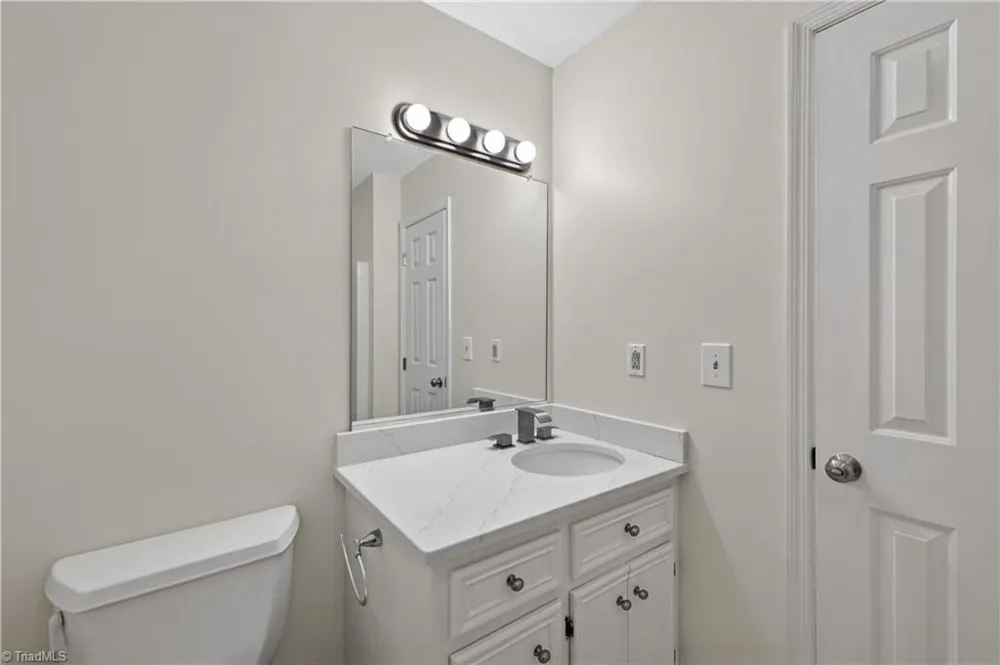 1018 Riverbend Drive Bermuda Run, NC 27006