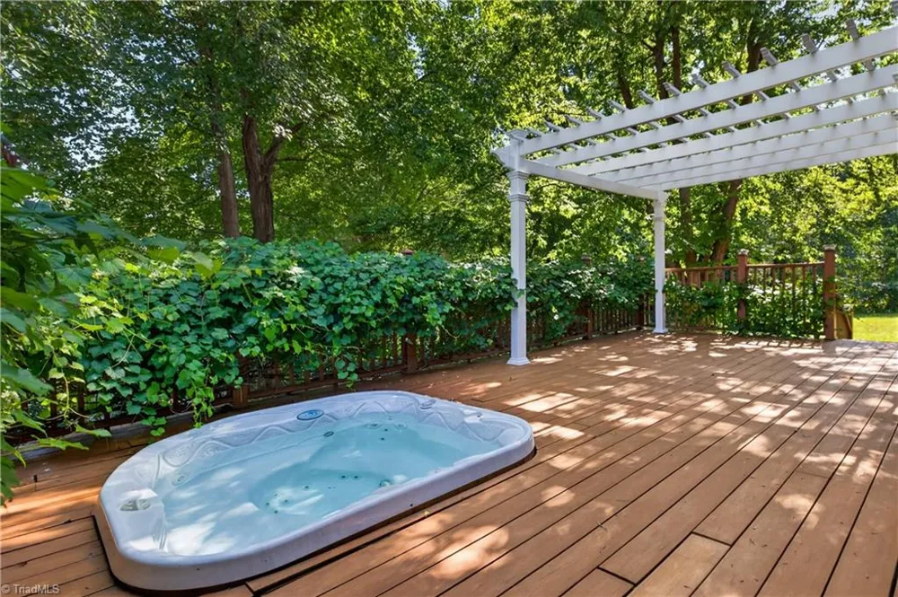 1018 Riverbend Drive Bermuda Run, NC 27006