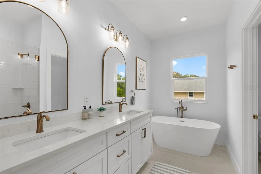 385 GEORGIA AVENUE Crystal Beach, FL 34681