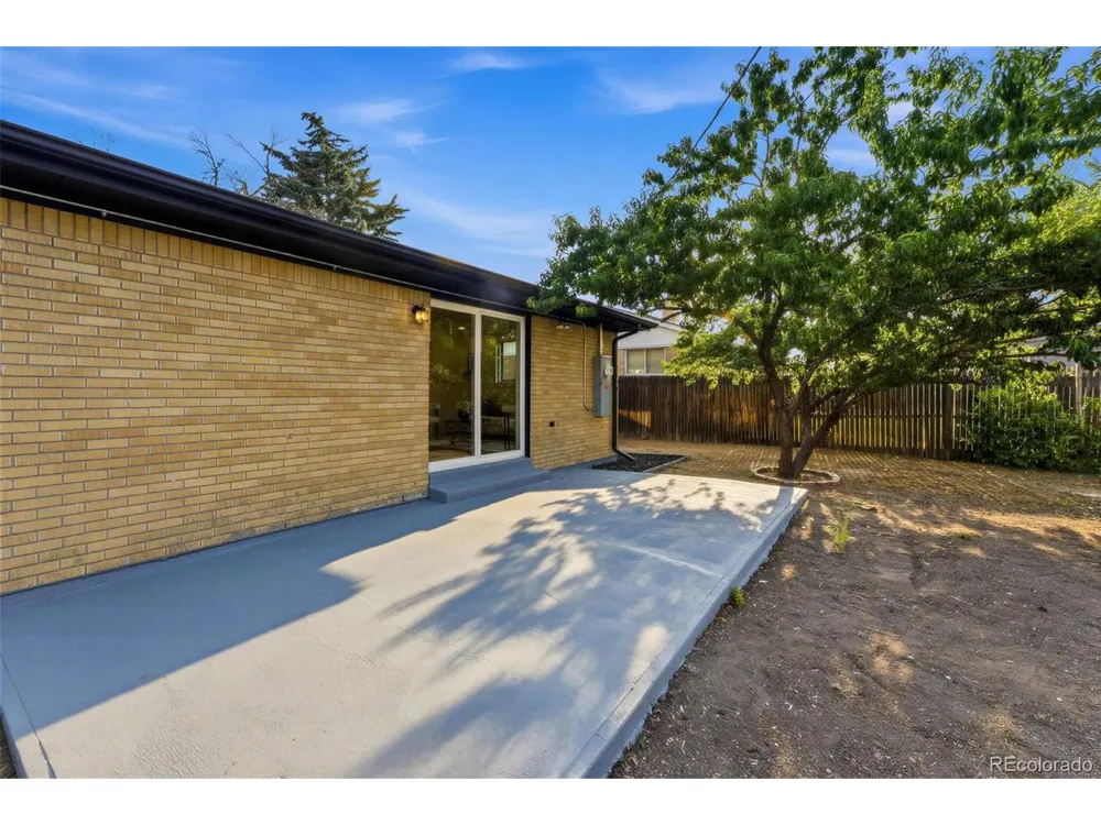 2725 Skyline Drive Westminster, CO 80030
