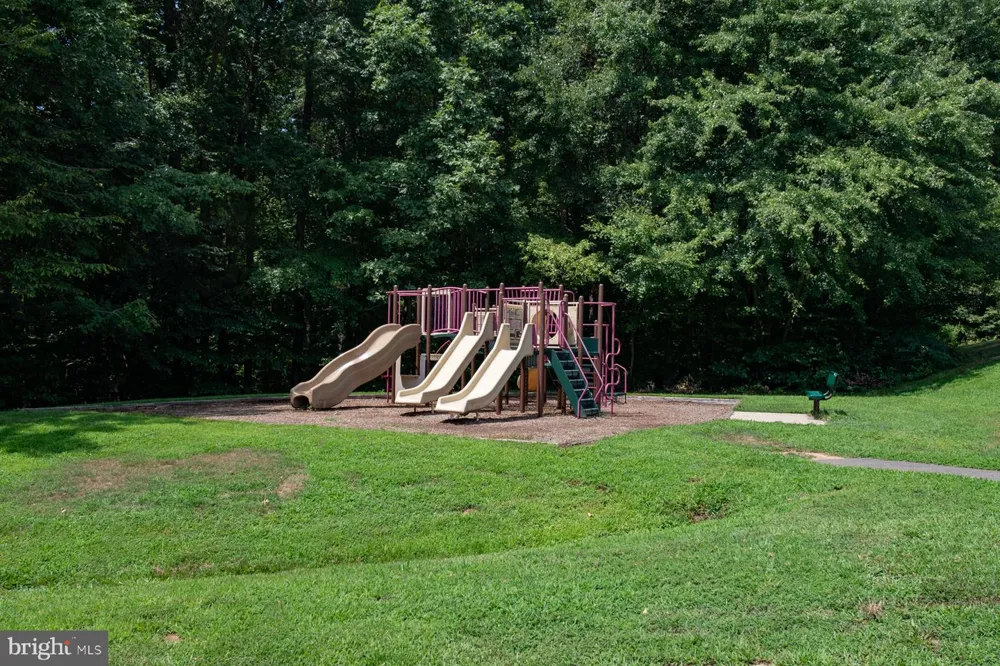 8003 ROCKWOOD COURT Springfield, VA 22153