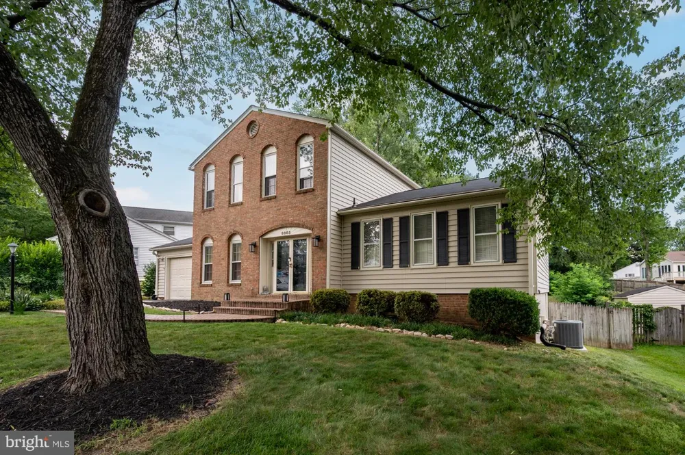 8003 ROCKWOOD COURT Springfield, VA 22153