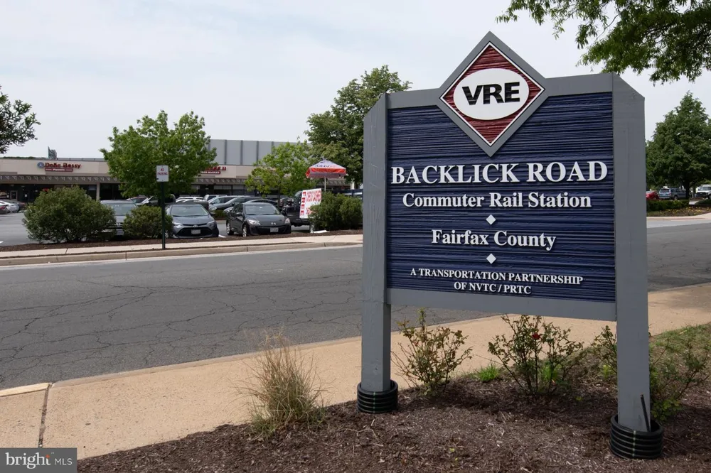 8003 ROCKWOOD COURT Springfield, VA 22153