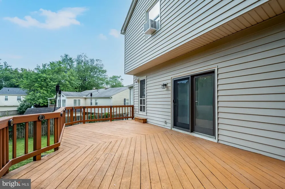 8003 ROCKWOOD COURT Springfield, VA 22153
