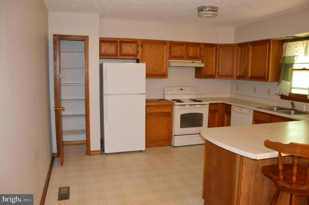 12368 RIXEYVILLE ROAD Culpeper, VA 22701