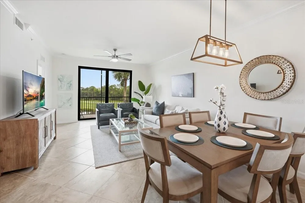 17520 GAWTHROP DRIVE #305 Lakewood Ranch, FL 34211