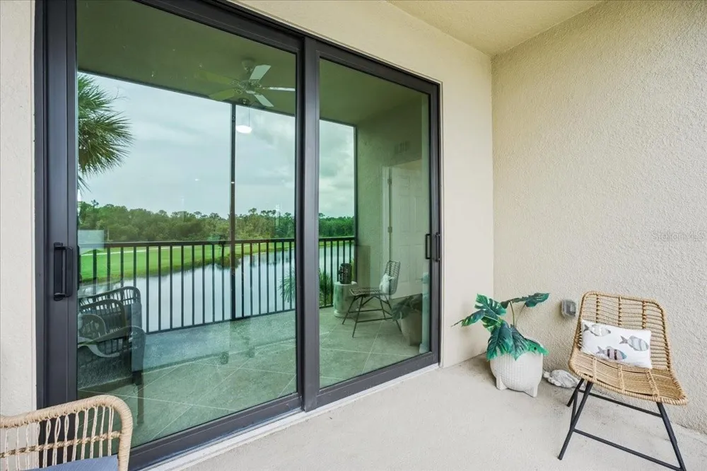 17520 GAWTHROP DRIVE #305 Lakewood Ranch, FL 34211