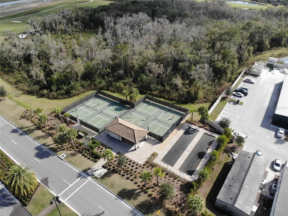 17520 GAWTHROP DRIVE #305 Lakewood Ranch, FL 34211