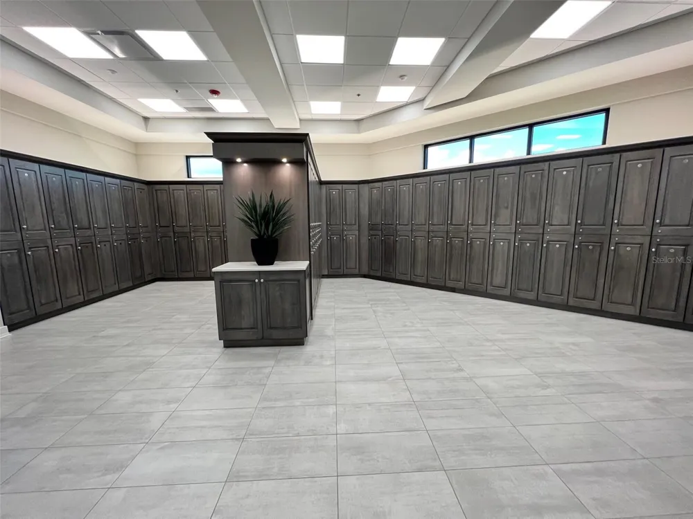 17520 GAWTHROP DRIVE #305 Lakewood Ranch, FL 34211