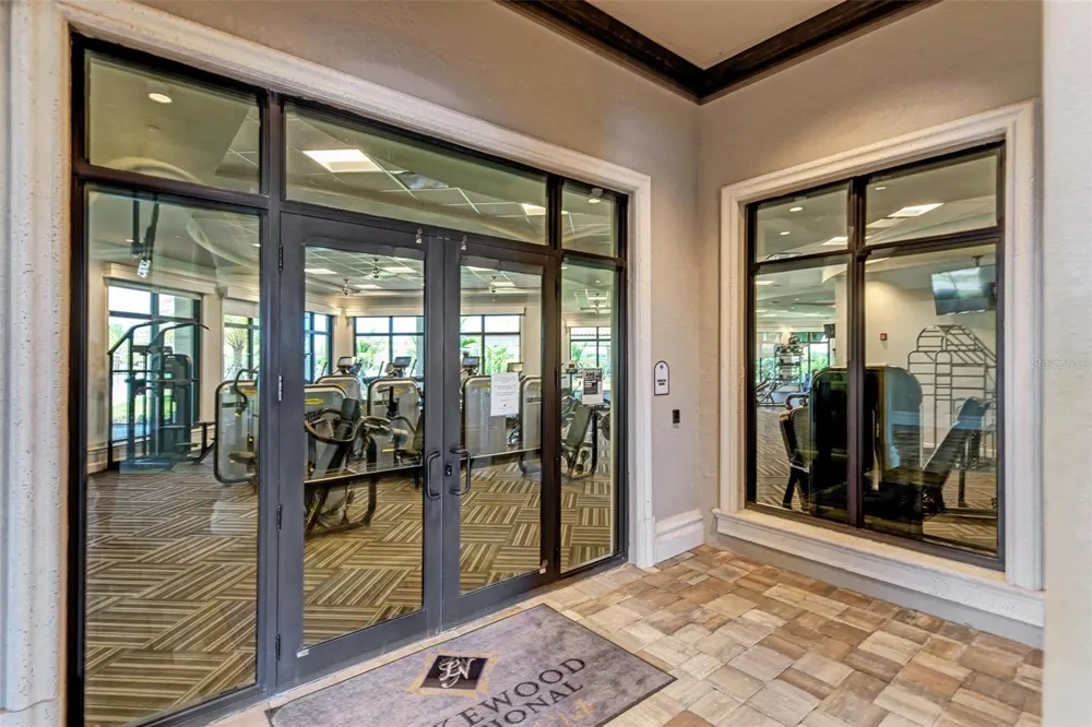 17520 GAWTHROP DRIVE #305 Lakewood Ranch, FL 34211
