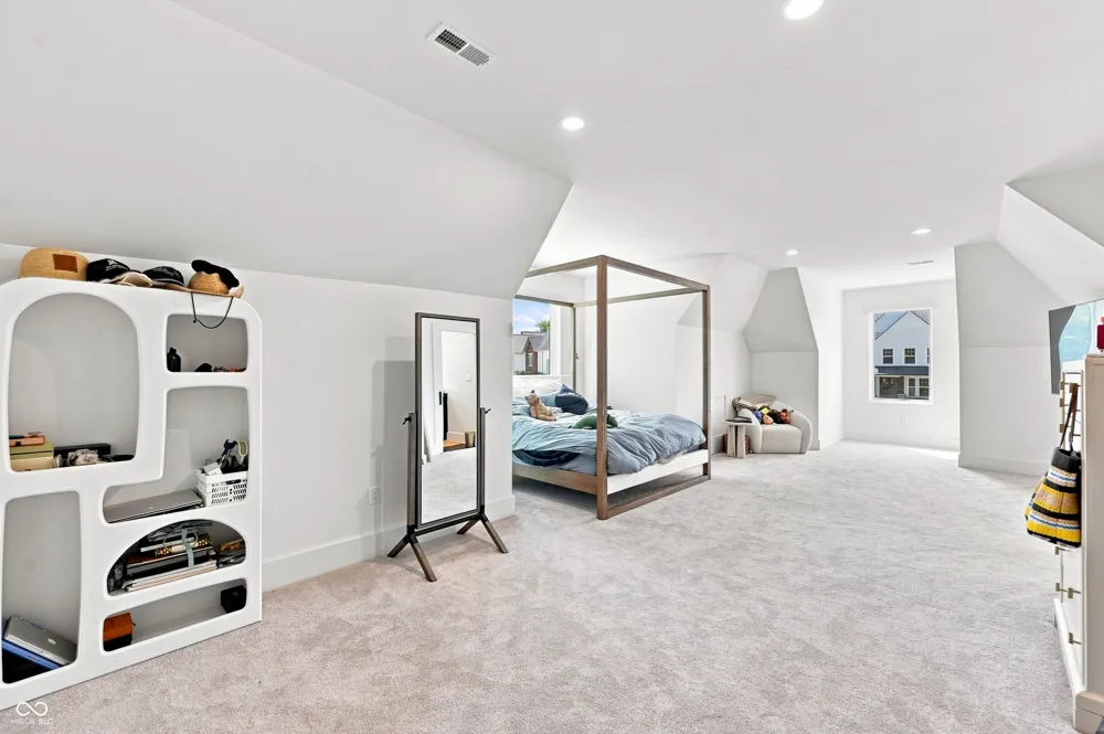 11620 Ansley Court Zionsville, IN 46077